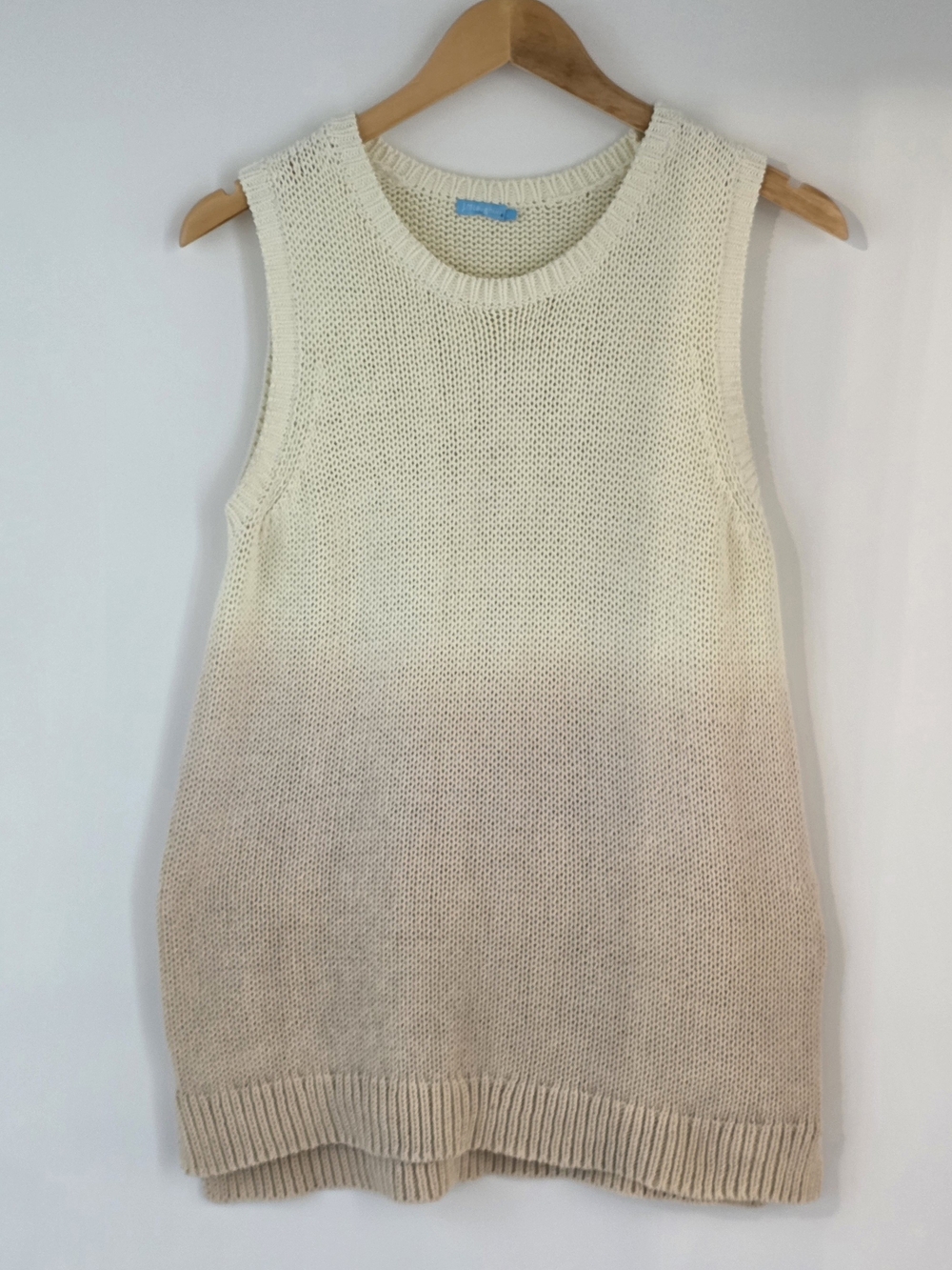 JMclauglin Ombre Sleeveless Knit Sweater in Cream and Light Tan Size Large